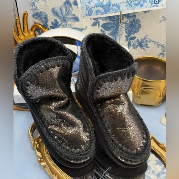 🆕 MOU 🧿 NWOT WOB Metallic Stingray Embossed Black Eskimo 18 Boot, Sz EU 37 - Picture 2 of 13